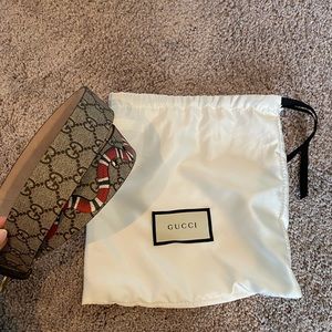 Women’s Gucci GG Supreme KingSnake Belt